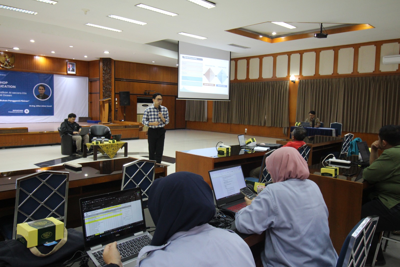 Workshop “AI for Publication”: Pemanfaatan AI untuk Tingkatkan Kualitas Publikasi Ilmiah