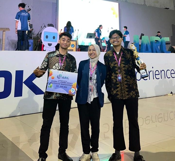 Tim Polman Bandung Raih Juara 3 Kategori Esai Pada IARC XI Tingkat Nasional