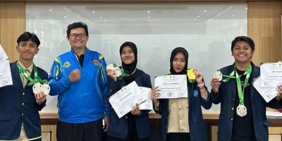 UKM Karate Polman Bandung Borong Medali di Kejuaraan Karate Jatim Open Piala Kemenpora 2026